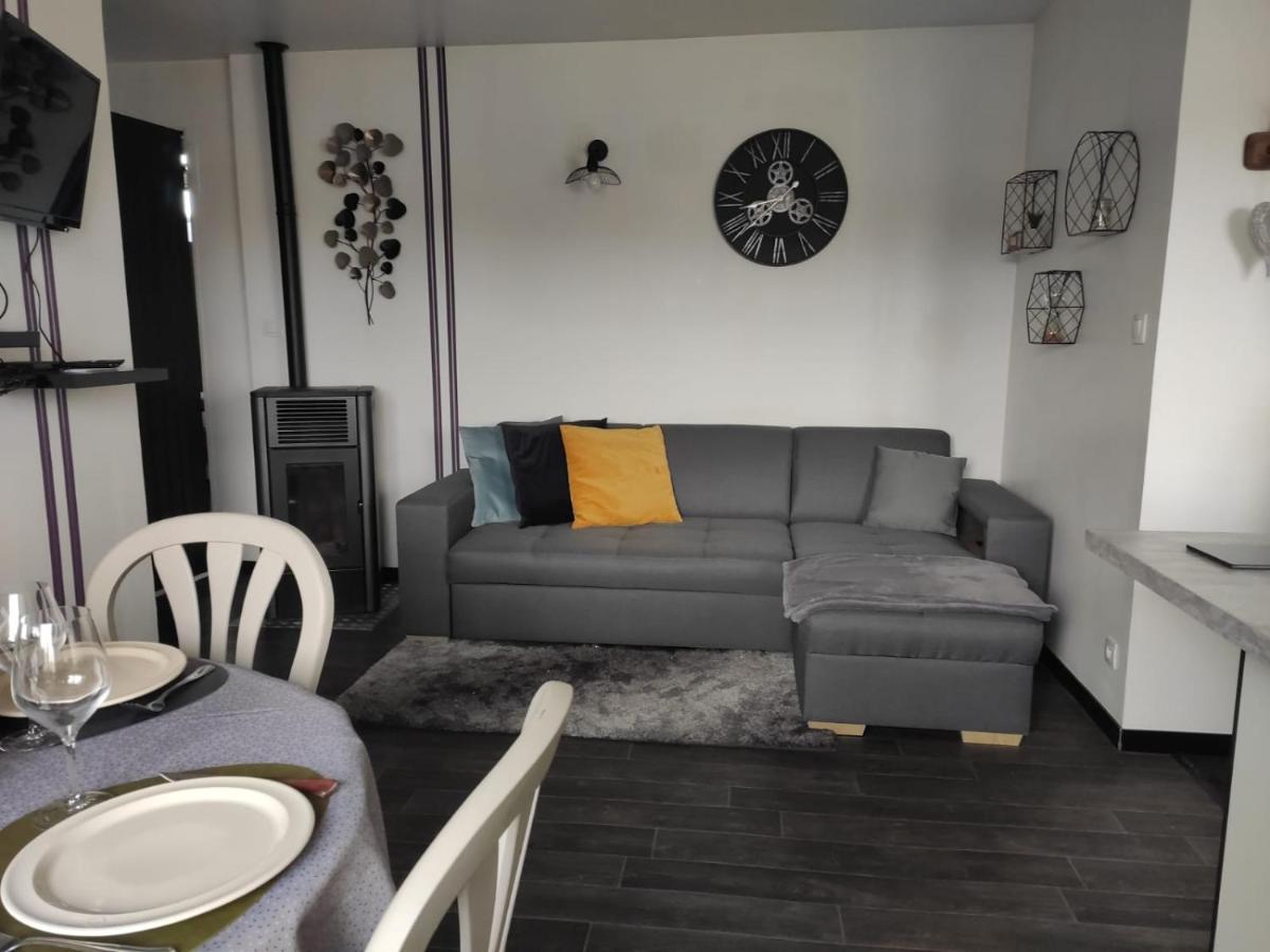Appartement Cosy Centre-Ville Wifi Parking Charleville-Mézières المظهر الخارجي الصورة